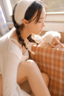 成色18K.8811.7V黑莓